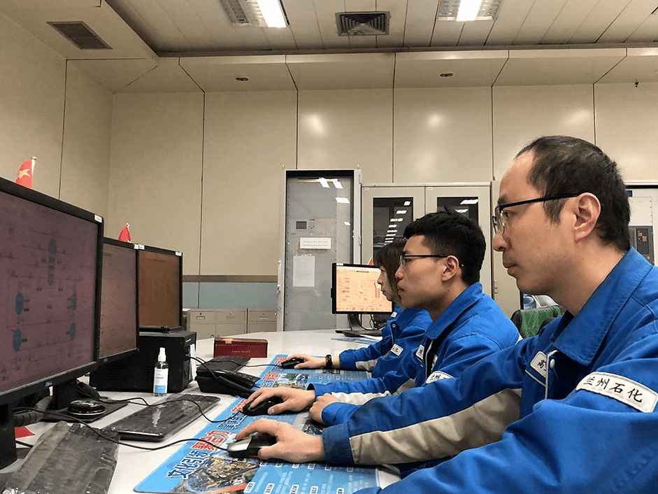 破垄断、闯蓝海 兰州石化茂金属项目技术突破与产业前景展望