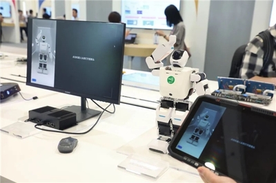 华为开发者大会2023 中软国际携手深开鸿加速推动开鸿智联新产品、新场景、新突破